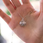 Chiama Angeli: il Ciondolo più regalato alle donne in dolce attesa