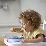 Fino a che età usare il seggiolone pappa?