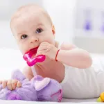 Dentizione e pappa: come affrontare questo cambiamento?